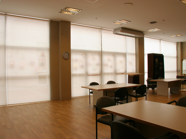 Cortinas roller sun-screen en departamentos